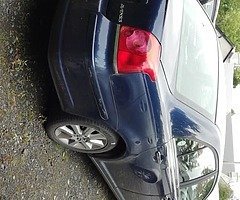 2004 Toyota Avensis