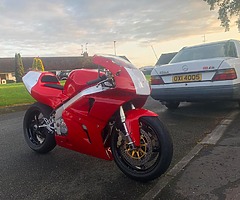 Vfr 750 rc45 replica, full years mot - Image 3/7