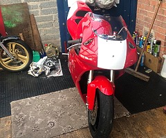 Vfr 750 rc45 replica, full years mot - Image 6/7