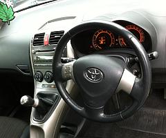 Toyota Auris 1.3 - Image 4/5