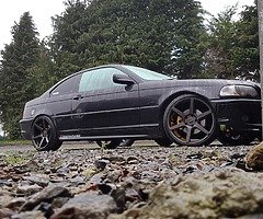 E46 - Image 8/8