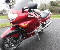 Kawasaki zzr 400