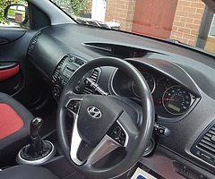 Hyundai i20 1.4 Crdi Comfort 74bhp - Image 6/6