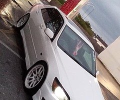 white lexus is200 - Image 2/7