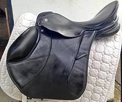 Kieffer jumping saddle