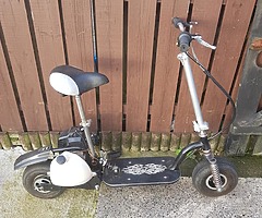 zipper petrol scooter