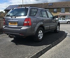 2009 Kia Sorento - Image 1/5