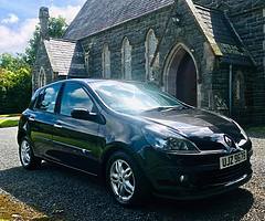 Renault Clio - Full 12 months MOT! - Image 5/5