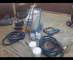 Carpet cleaning equipment - Image 1/2