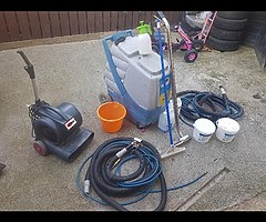 Carpet cleaning equipment