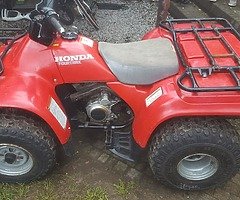 200cc honda fourtrax farm quad - Image 4/5