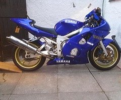 2000 Yamaha R6 - Image 4/4