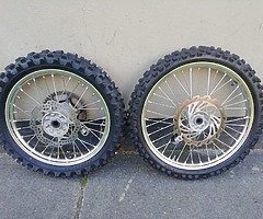 Crf wheels and exaust. - Image 3/10