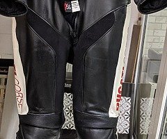 Dainese original Ducati 2 piece leathers - Image 5/10