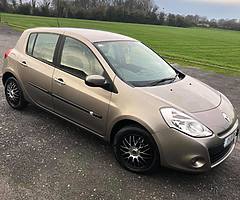 Renault Clio 2011 1.1ltr petrol - Image 4/10