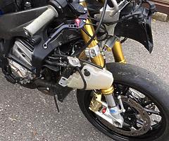 BMW S1000RR front end with ohlins internals - Image 5/5