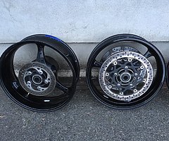 Suzuki GSXR 600/750 wheels/discs to fit 06-10 models