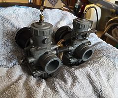 Mikuni VM26 twin carbs