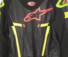 Alpinestar Motorbike Leather Racing Suit two pic