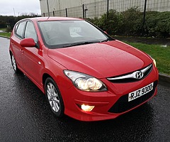 10 Hyundai i30 1.4 petrol - Image 7/9