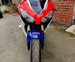 2009 Honda CBR - Image 4/4