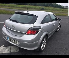 Opel Astra 2006 - Image 2/6