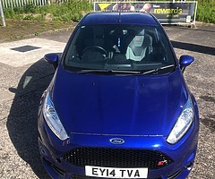 Ford Fiesta ST2 Turbo 2014 low miles - Image 1/10