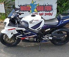 Mint Honda cbr 600 f4i @ muckandfun finance available - Image 10/10