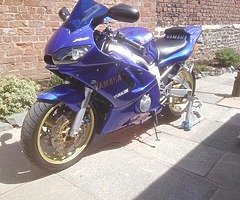 2001 Yamaha R6 - Image 4/8