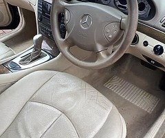 05 Mercedes 7 seater Estate - Image 6/10