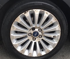 Mondeo Titanium X alloys - Image 4/5