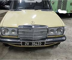 1978 mercedes 200e - Image 4/10