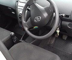 11 Toyota yaris for sale - Image 6/10