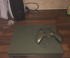 Xbox one slim battlefield one edition 1TB