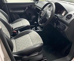 Vw caddy 1.6tdi C20 75 - Image 4/6