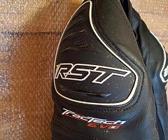 RST Tractech Evo leathers size 42 - Image 3/7