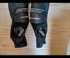 RST Tractech Evo leathers size 42 - Image 4/7