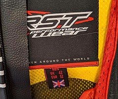 RST Tractech Evo leathers size 42 - Image 5/7