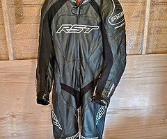 RST Tractech Evo leathers size 42 - Image 7/7