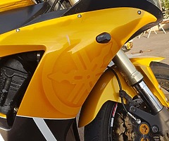 2004 Yamaha Yzf R1