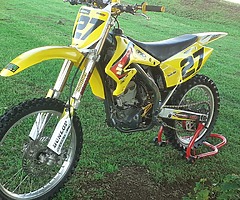 2005 Suzuki RM-Z