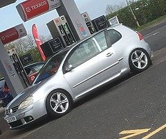 2005 Volkswagen Golf