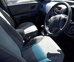 Hyundai Tucson - Image 2/8