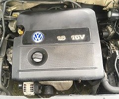 Vw golf 1.6 petrol for breaking - Image 9/10