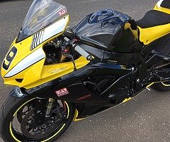 2009 Suzuki GSXR 600 - Image 5/8