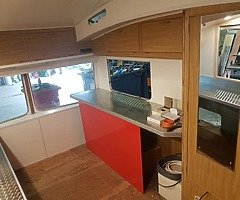 Royale catering caravan