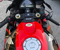 2006 honda cbr 1000rr - Image 4/10