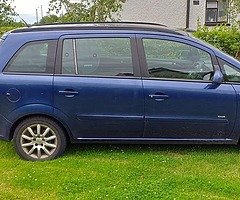 Opel Zafira 06