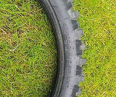 Motocross tyre