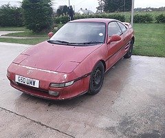 Toyota mr2